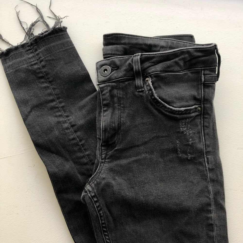 H&M Distressed Jeans